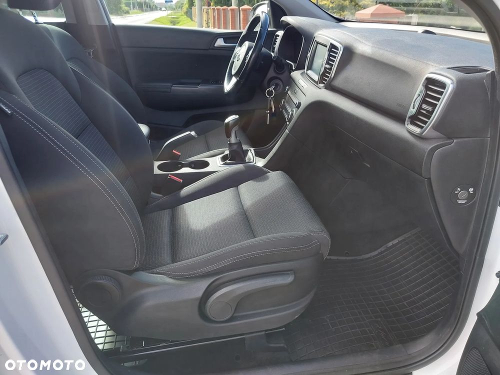 Kia Sportage - 25