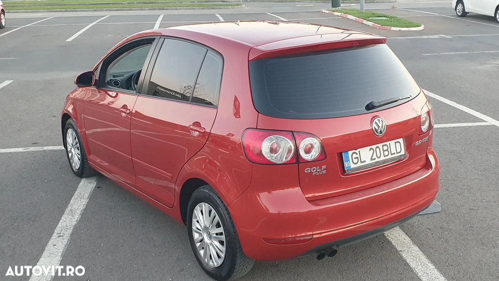 VOLKSWAGEN Golf Plus 2011 — imagine 7