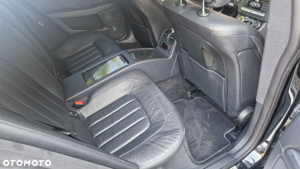 Mercedes-Benz CLS - 8
