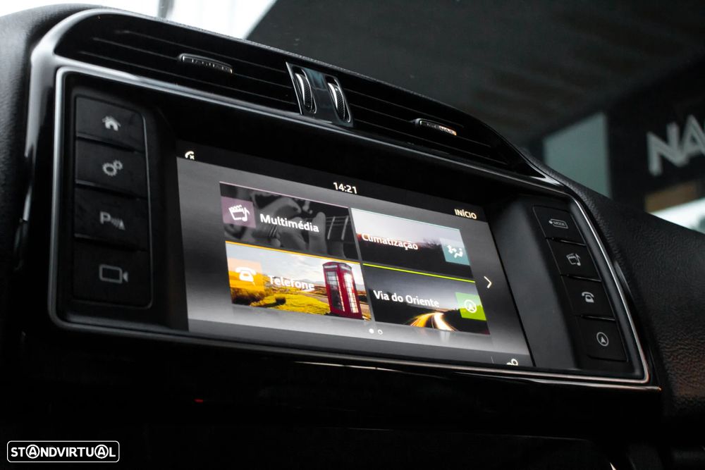 Jaguar F-Pace 20d Aut. Prestige - 42