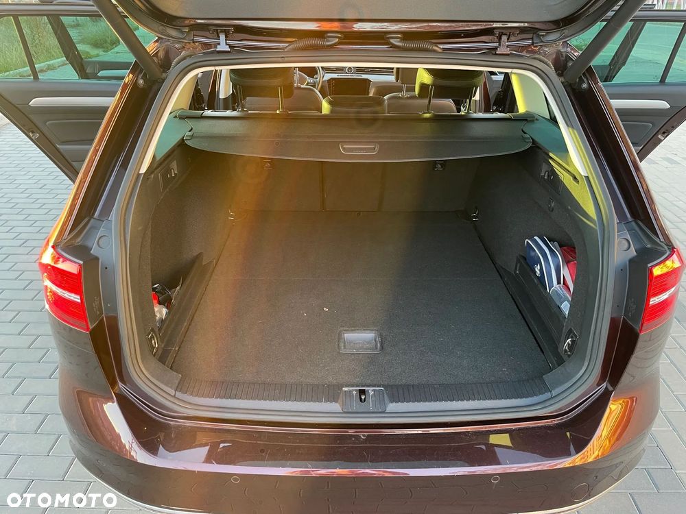 Volkswagen Passat Variant 2.0 TSI BMT Highline DSG - 13