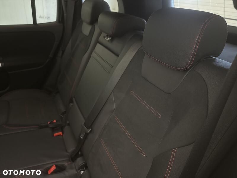 Mercedes-Benz GLB 200 AMG Line 7G-DCT - 19