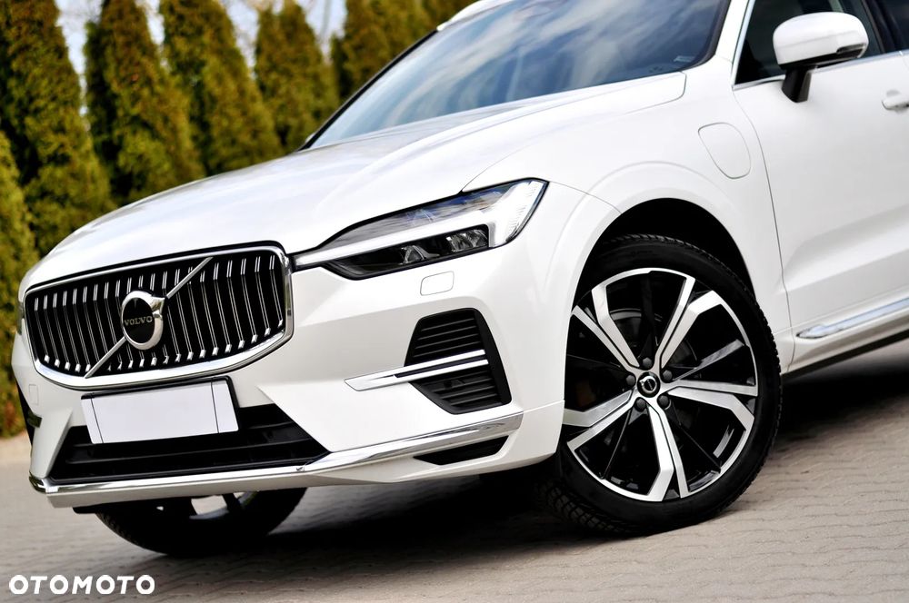 Volvo XC 60 T6 AWD Recharge Geartronic Inscription - 9