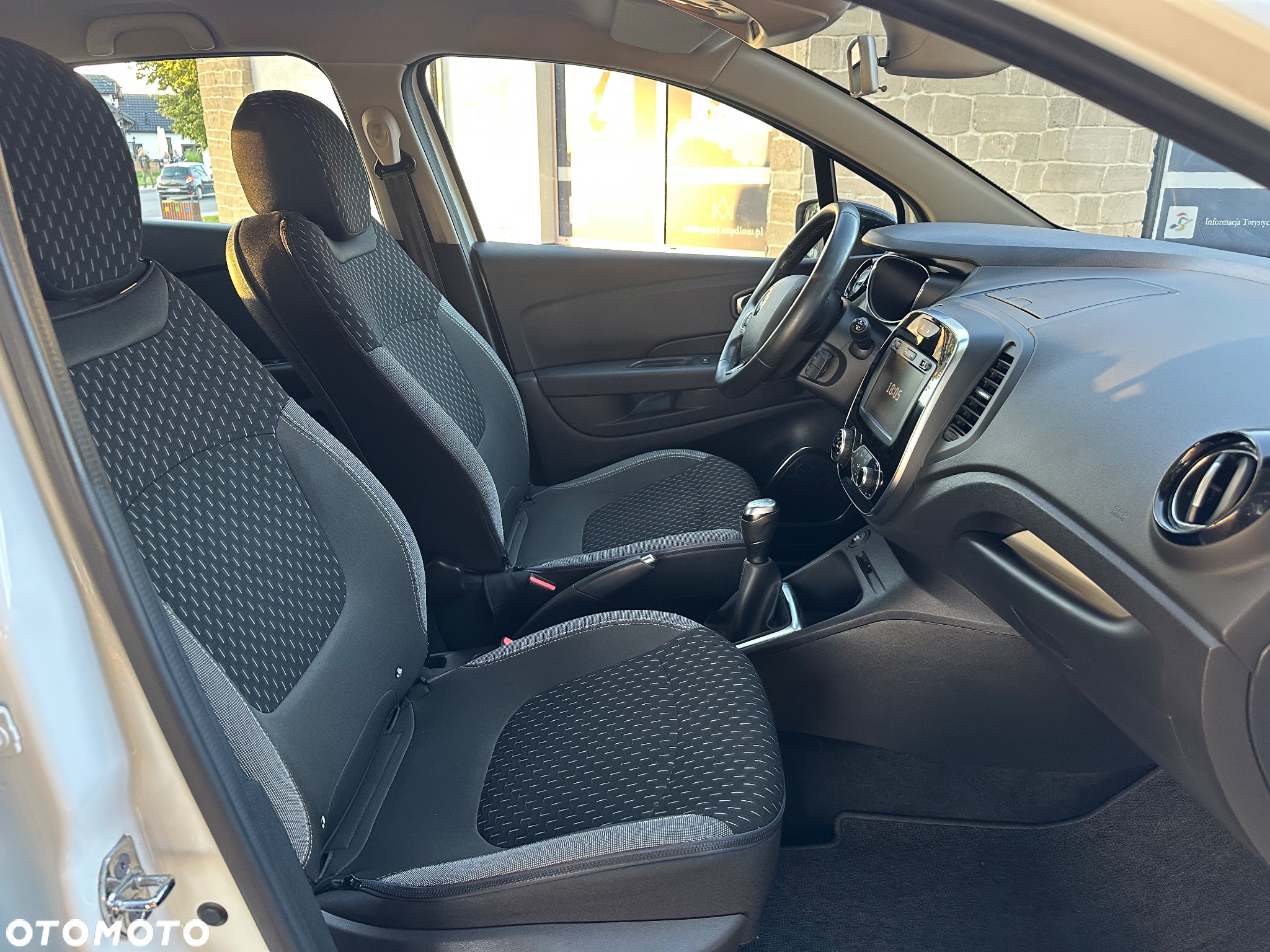 Renault Captur ENERGY TCe 90 Start&Stop Luxe - 34