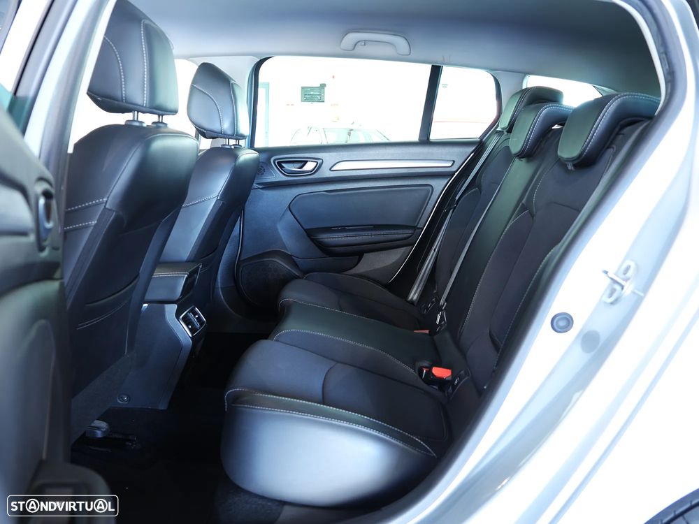 Renault Mégane Sport Tourer 1.5 Blue dCi Techno - 14