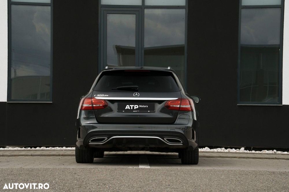 Mercedes-Benz C - 30