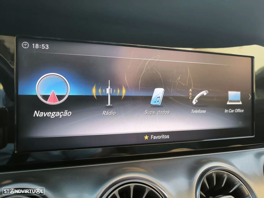 Mercedes-Benz E 220 d AMG Line - 44