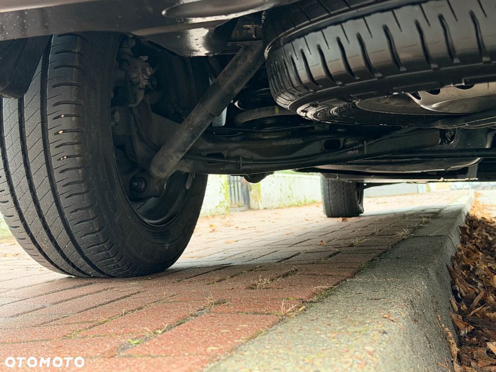 Volkswagen Transporter - 34