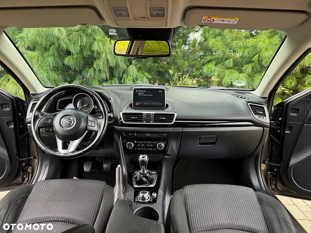 Mazda 3 - 5