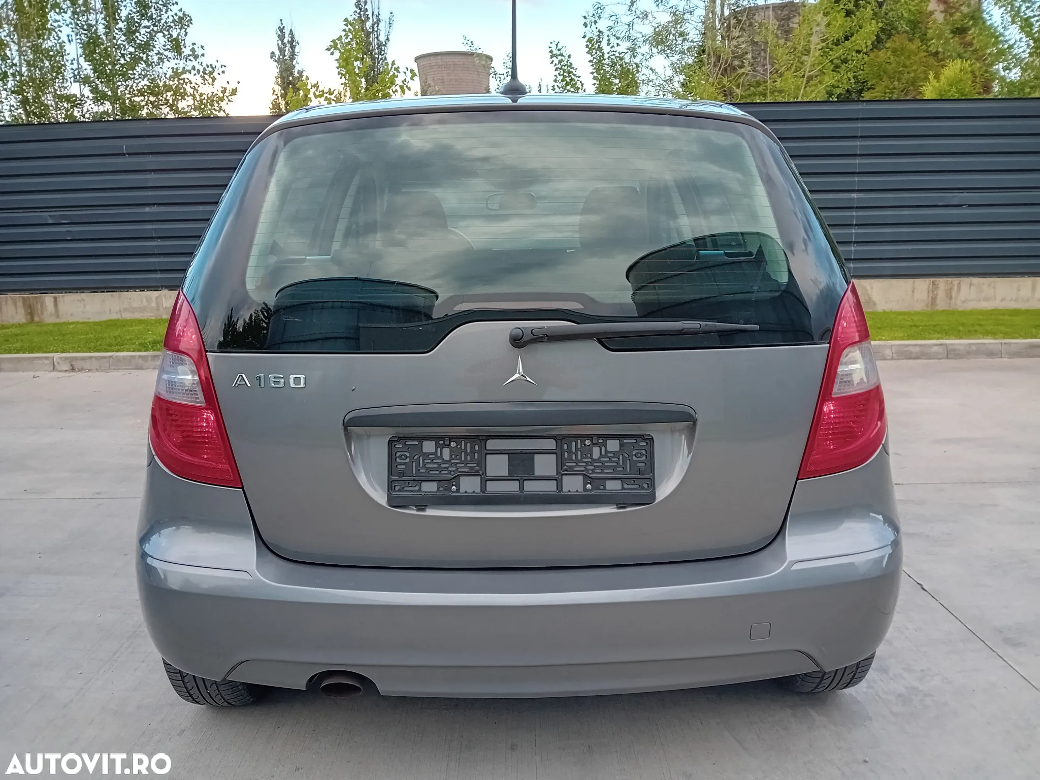 Mercedes-Benz A 160 BlueEFFICIENCY Elegance - 17