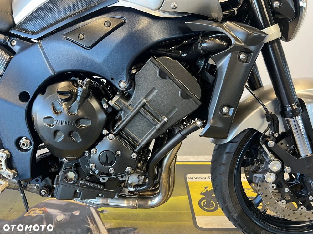 Yamaha FZ - 7