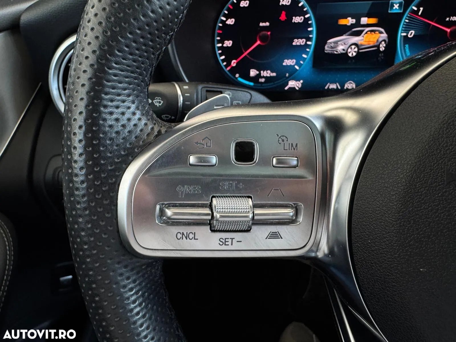 Mercedes-Benz GLC 300 de 4Matic 9G-TRONIC - 21