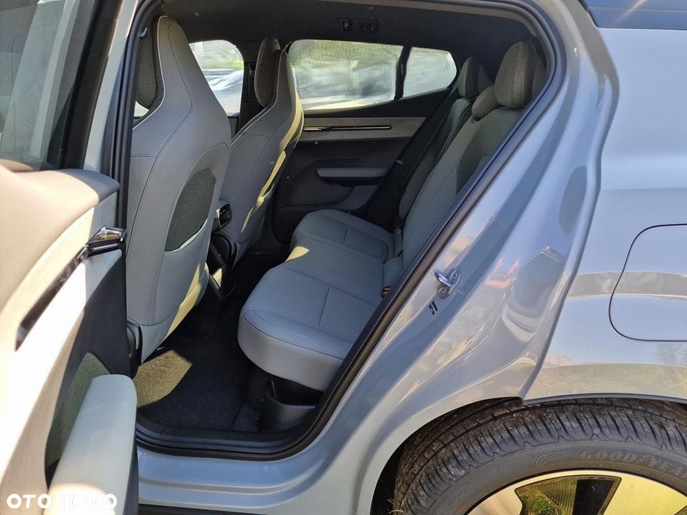 Volvo EX30 69kWh Single Motor Long Range Ultra - 9