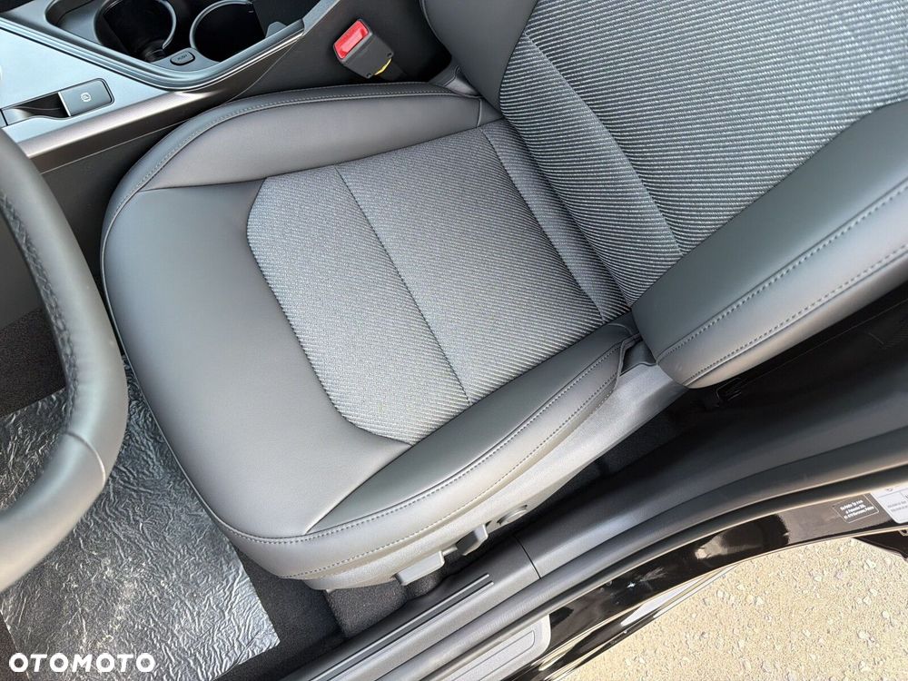 Kia Niro 1.6 GDI Hybrid Business Line - 13