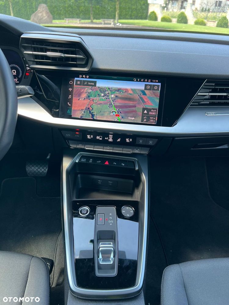 Audi A3 Sportback - 15