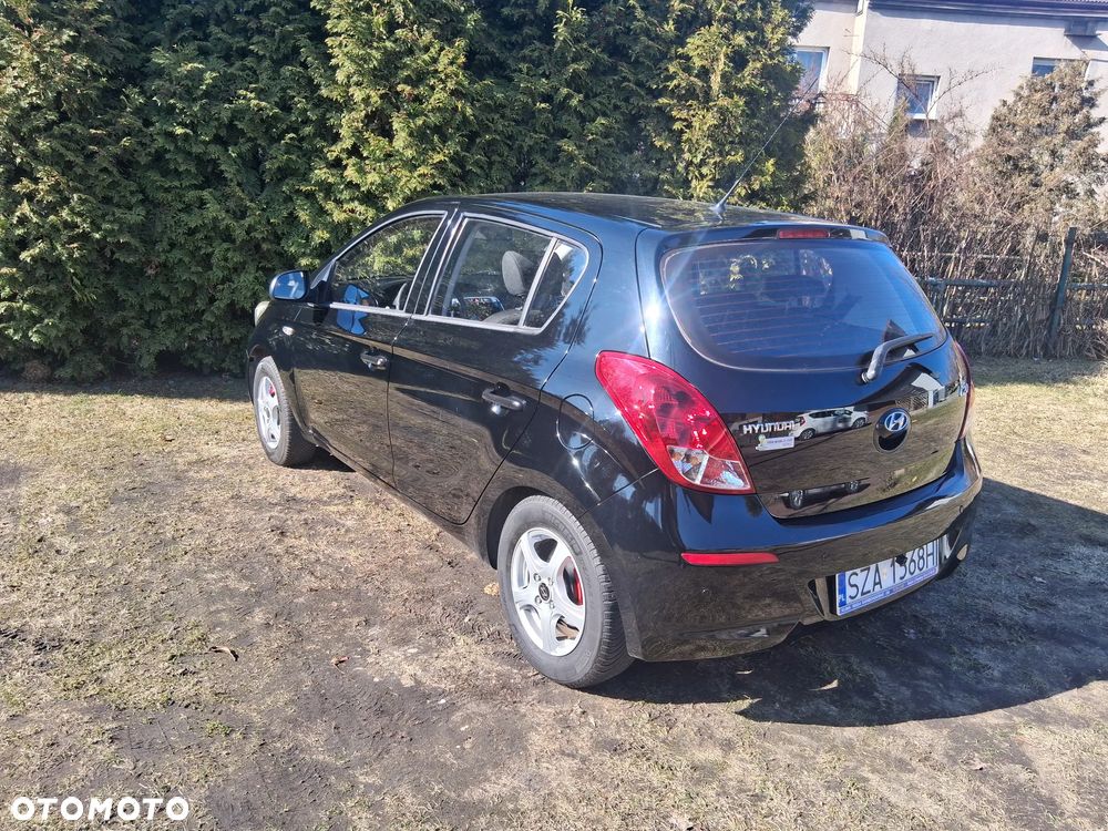 Hyundai i20 - 8