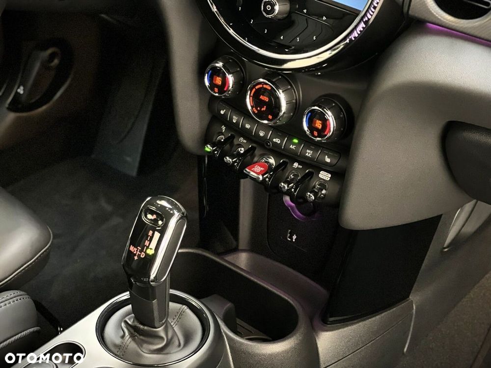 MINI Cooper - 19