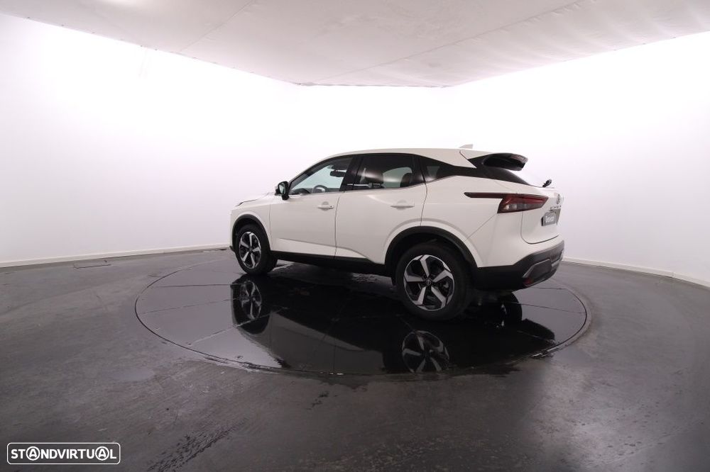 Nissan Qashqai 1.3 DIG-T N-Connecta LED Xtronic - 4
