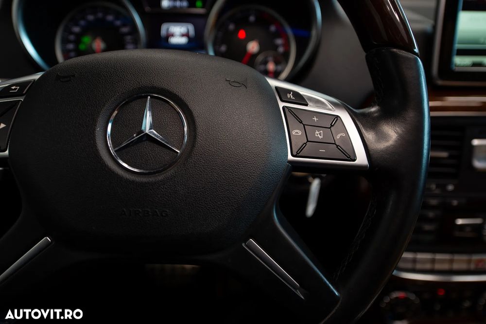 Mercedes-Benz G - 22