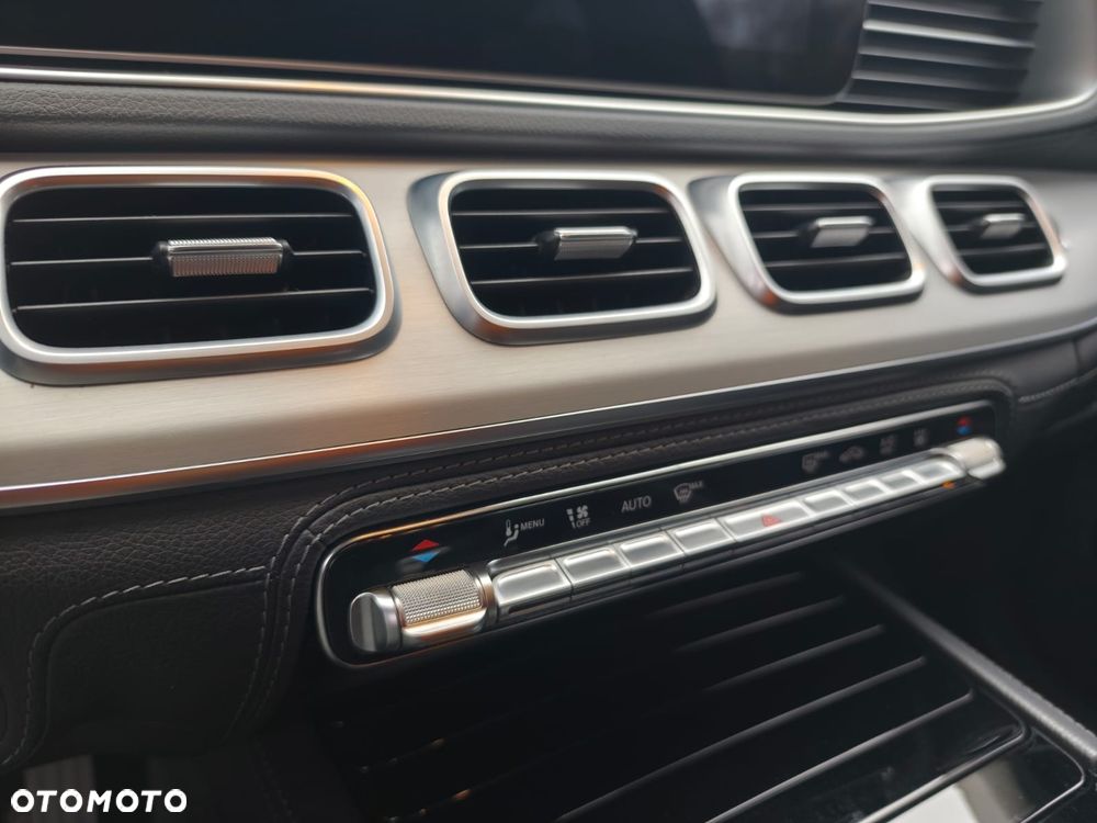 Mercedes-Benz GLE - 15