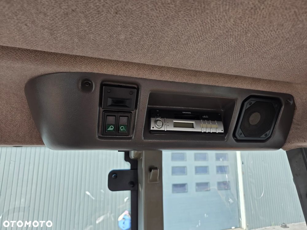 Renault Ares 640 RZ - 16