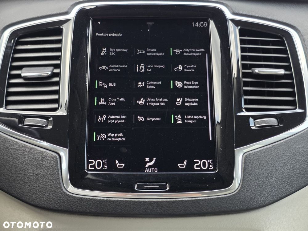 Volvo XC 90 - 25