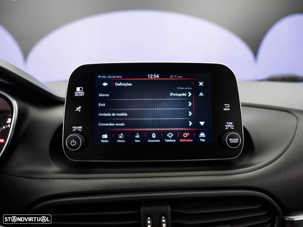 Fiat Tipo Station Wagon 1.3 M-Jet Lounge - 26