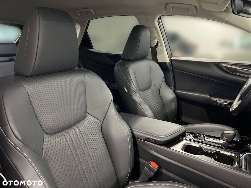 Lexus NX - 17