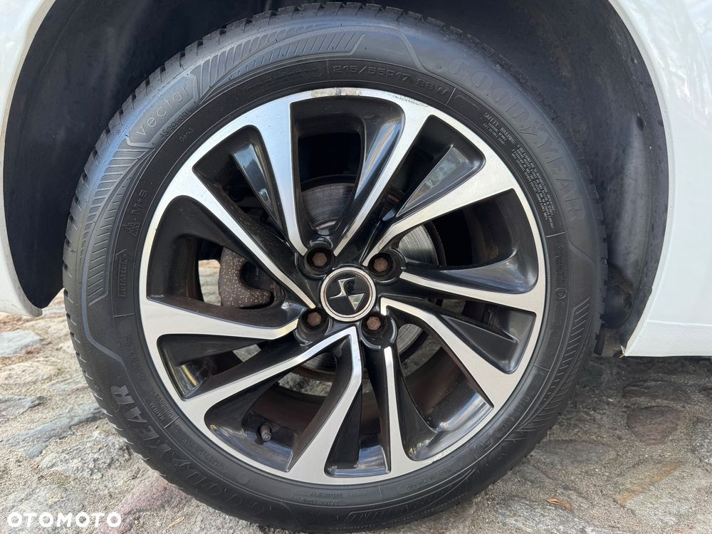 Citroën DS4 VTi 120 SoChic - 32