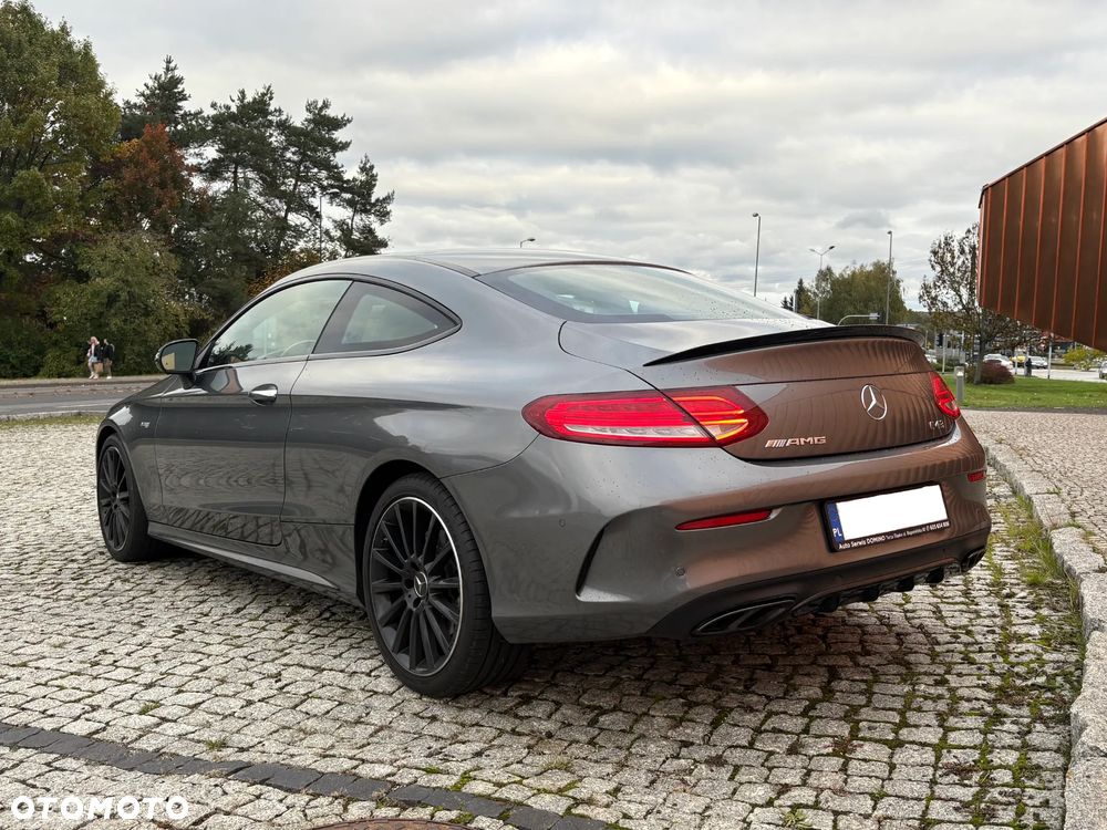 Mercedes-Benz Klasa C AMG 43 4Matic 9G-TRONIC Night Edition - 4