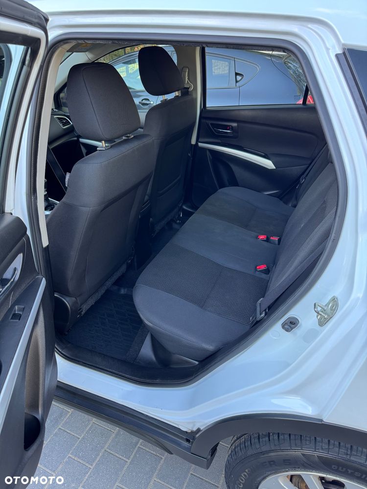 Suzuki SX4 S-Cross - 12