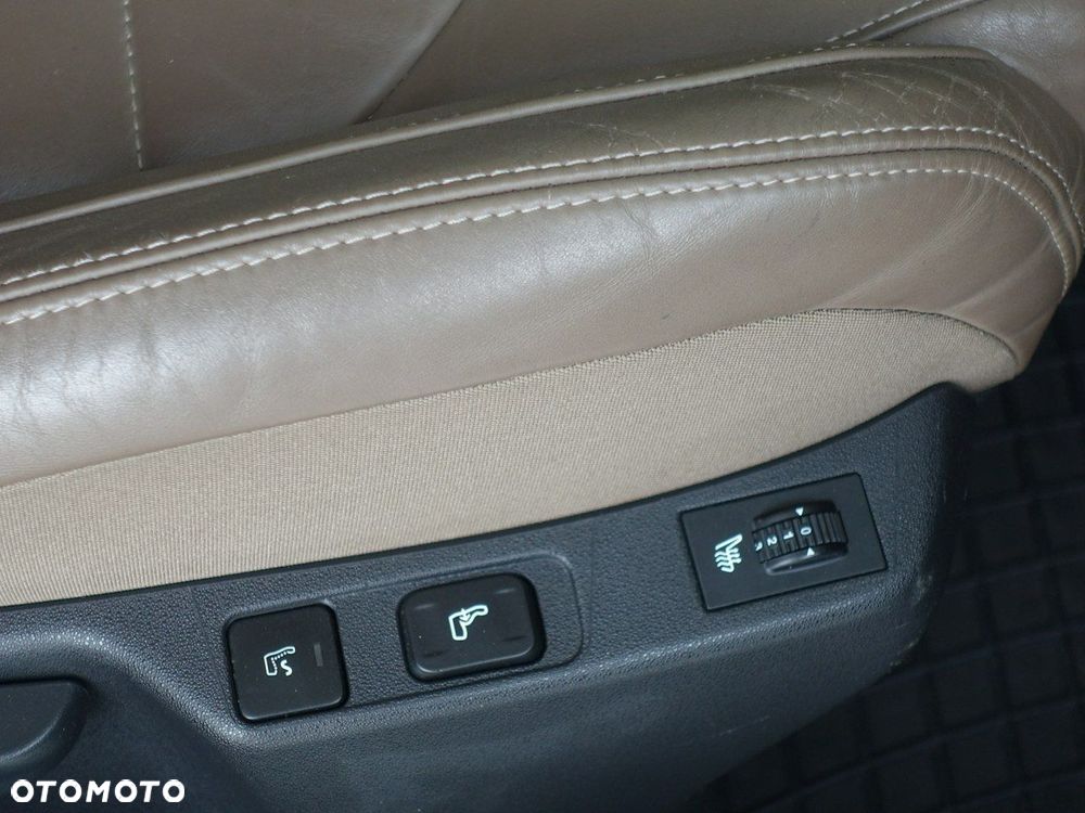 Citroën DS4 HDi 165 SportChic - 24