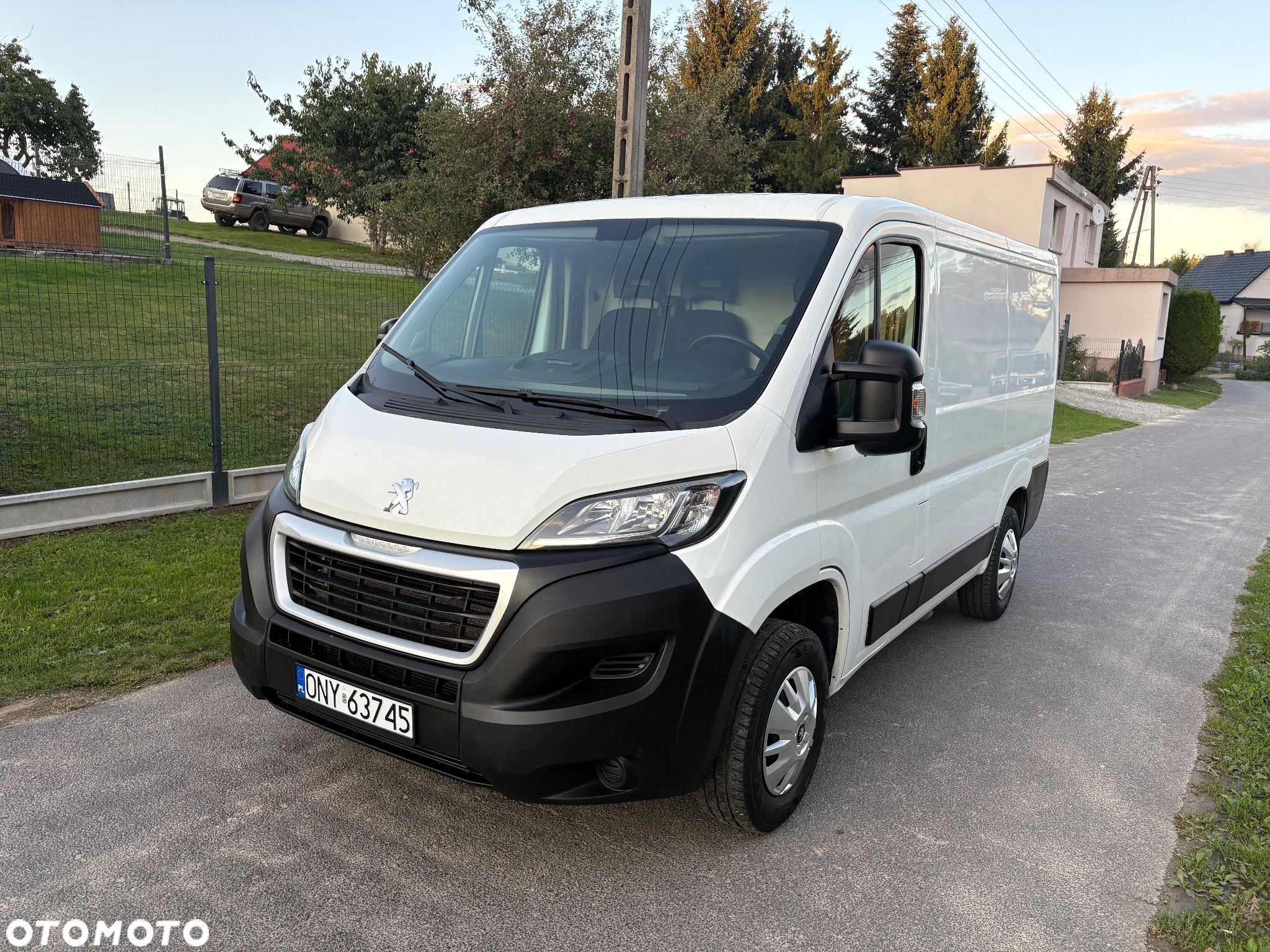 Peugeot Boxer 335 BlueHDi L3 - 1