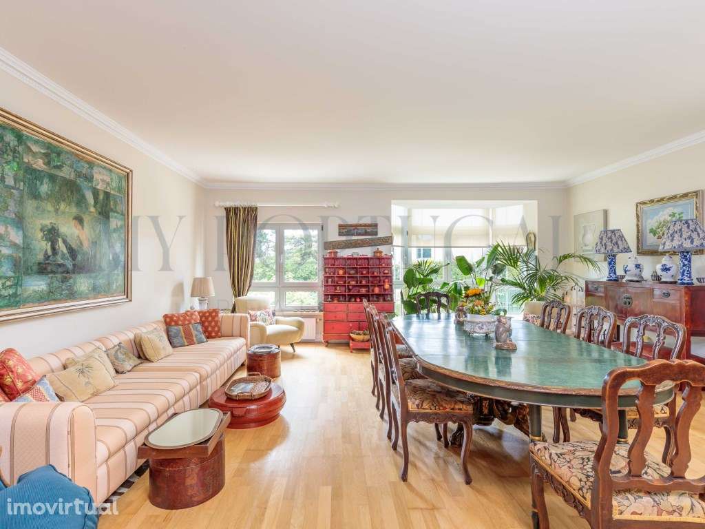 Sofisticação e Tranquilidade: Apartamento T2 no Condomínio Rei Carol - Grande imagem: 4/32