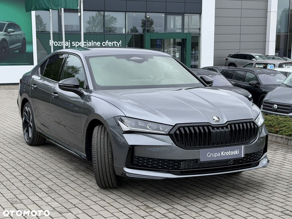 Skoda Superb 2.0 TDI SCR 4x4 Sportline DSG - 4