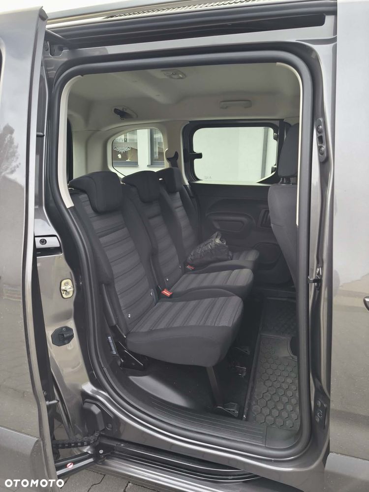 Volkswagen Sharan 1.9 TDI Comfortline - 18