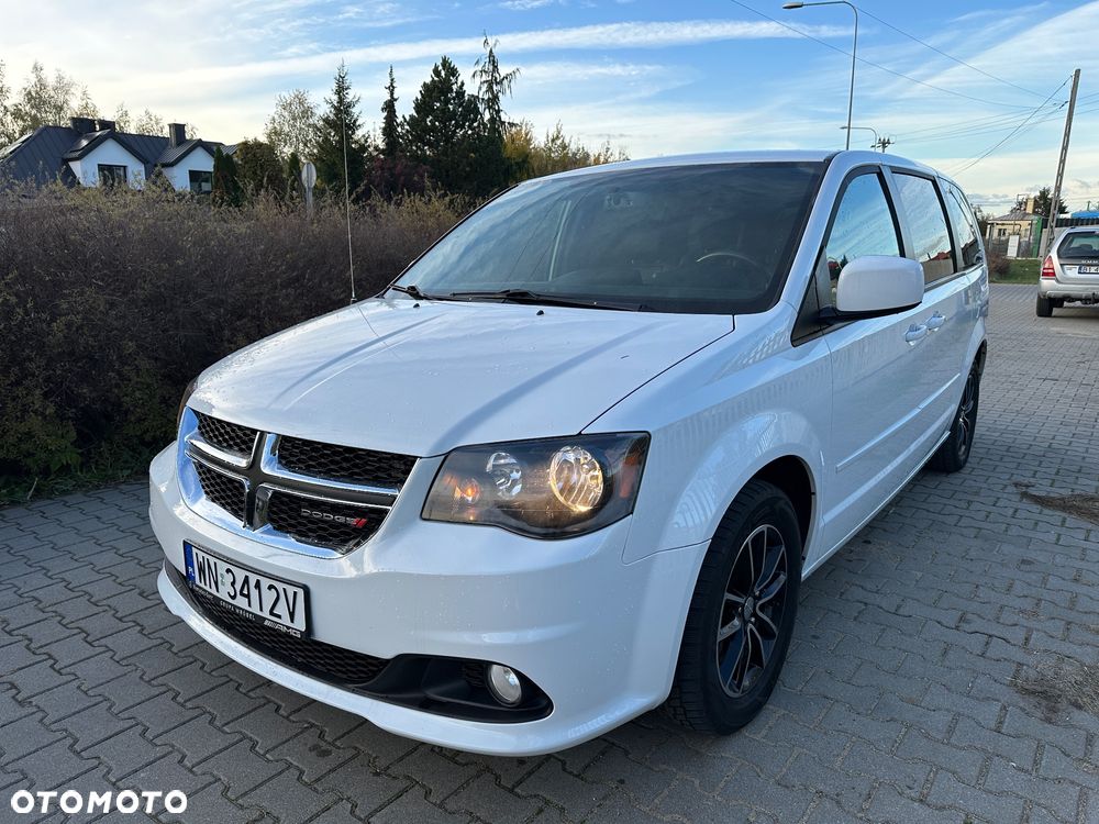 Dodge Grand Caravan 3.6 R/T - 1
