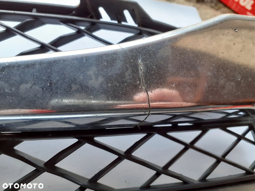 12235 Atrapa kratka zderzaka przód prawa Jaguar XF X250 LIFT - 2