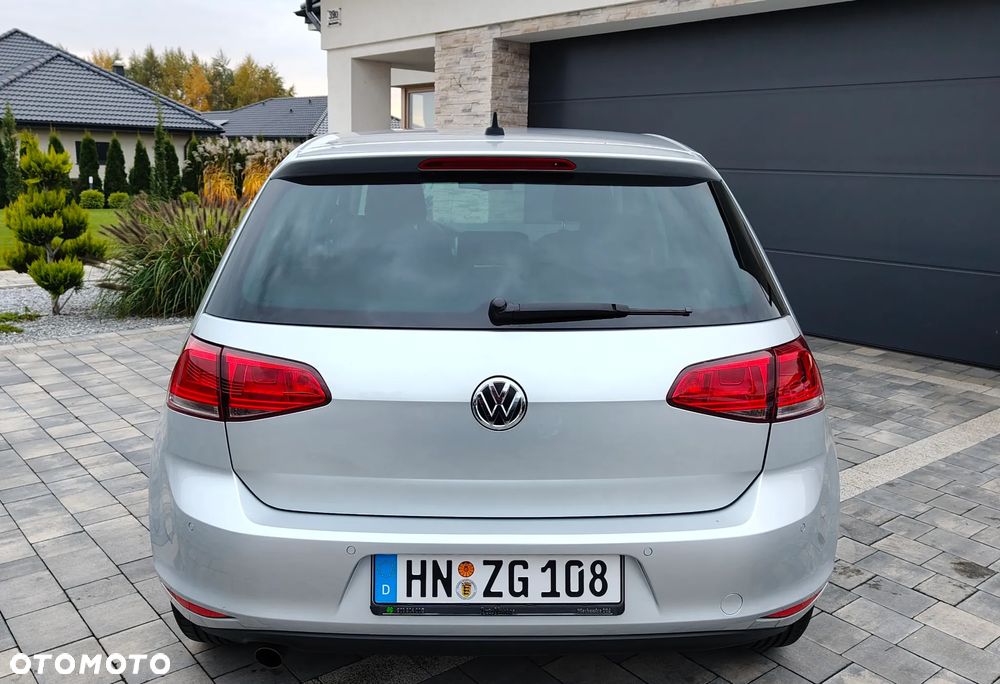 Volkswagen Golf 1.6 TDI BlueMotion Technology DSG Lounge - 6