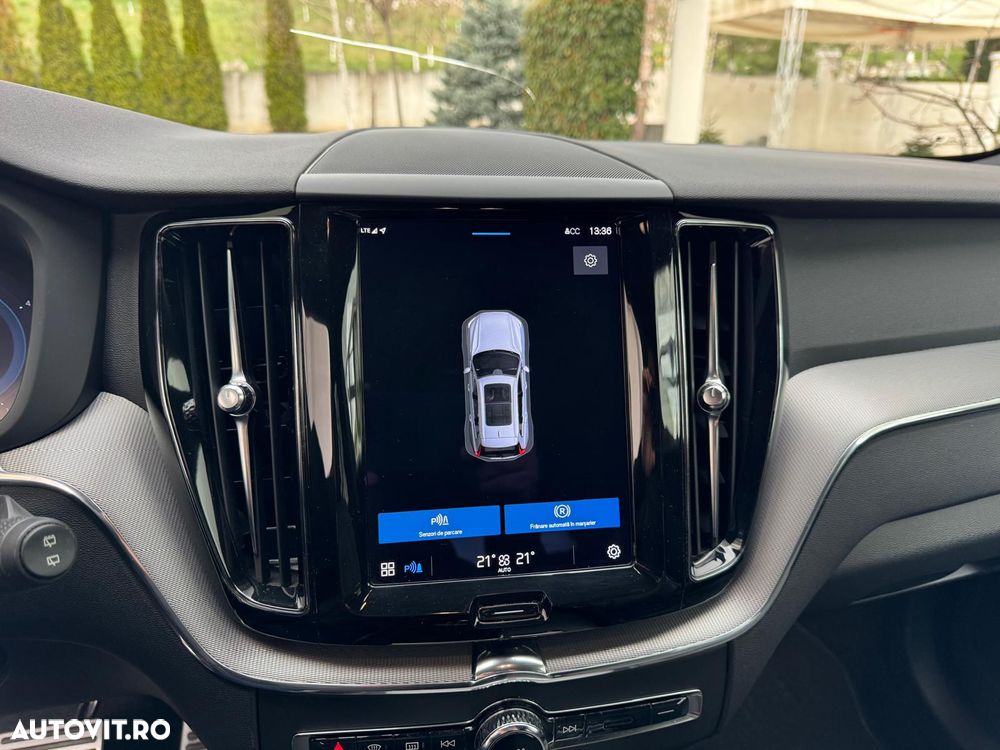 Volvo XC 60 B4 D AWD Geartronic RDesign - 27