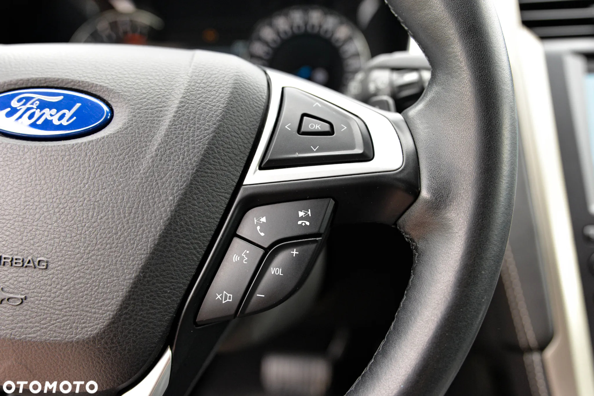 Ford Mondeo - 25