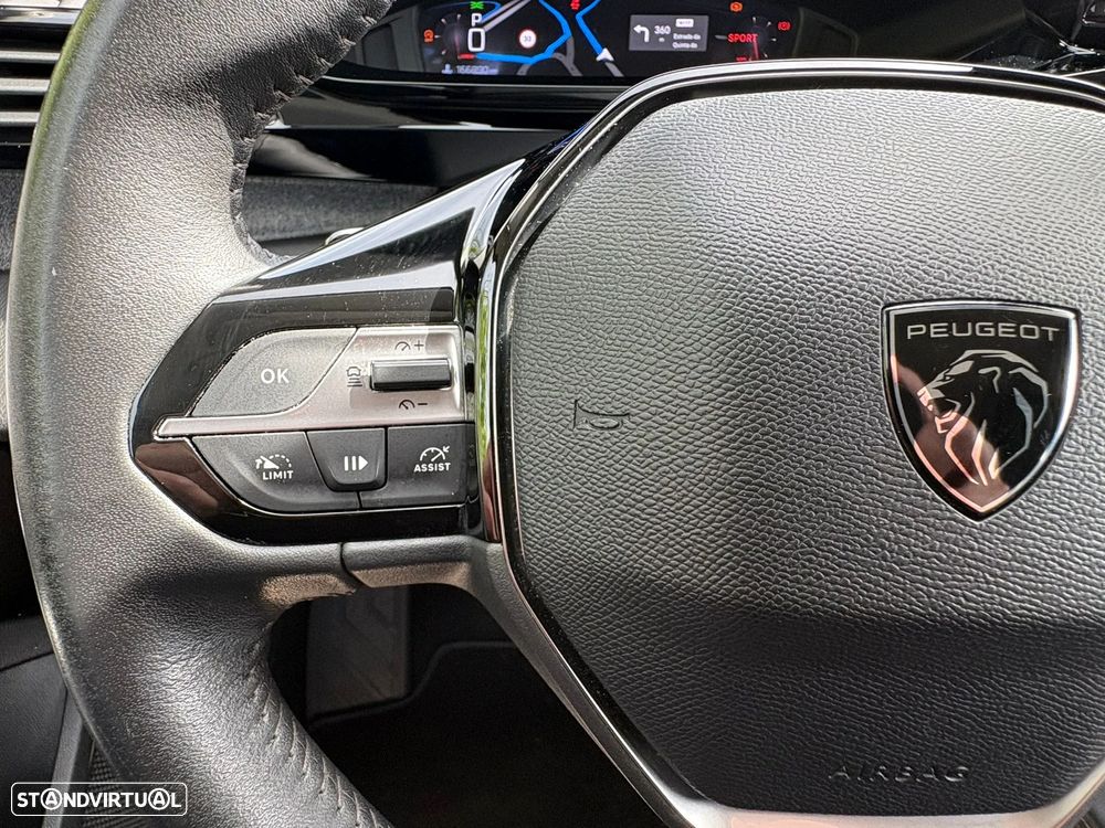 Peugeot 308 1.5 BlueHDi Allure Pack EAT8 - 17