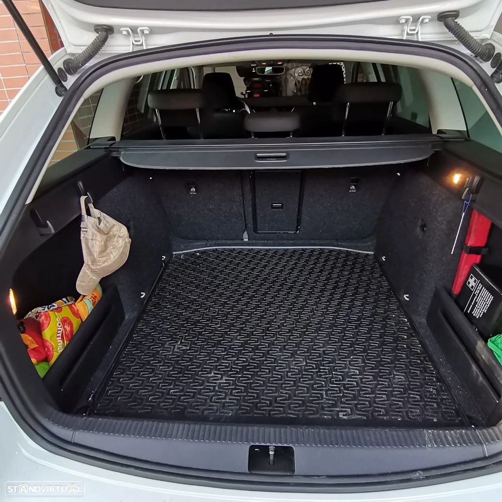Skoda Octavia Break 1.6 TDi Style - 11