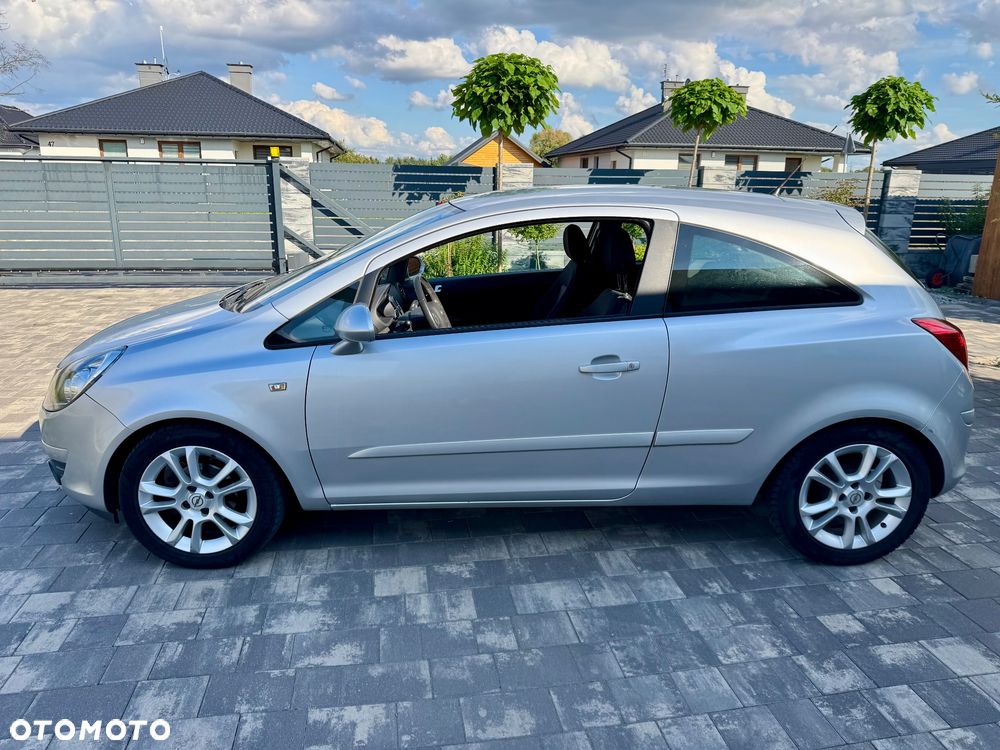 Opel Corsa - 10