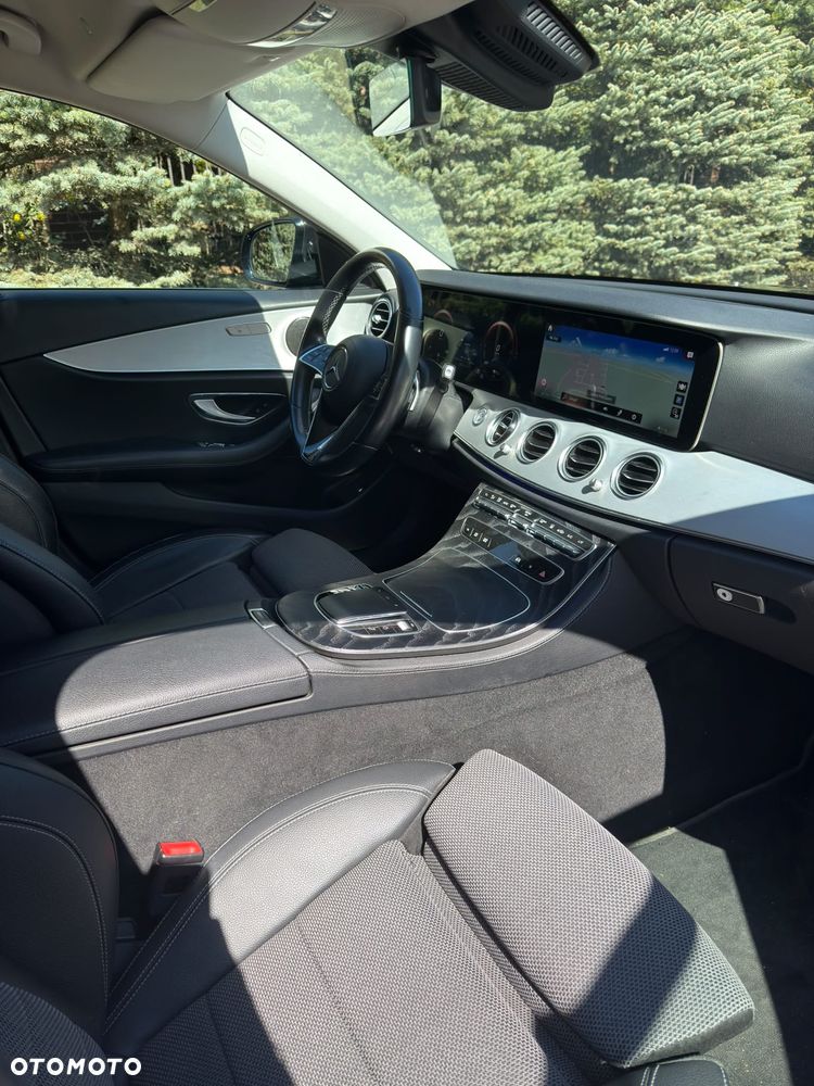Mercedes-Benz Klasa E 300 de 9G-TRONIC AMG Line - 20