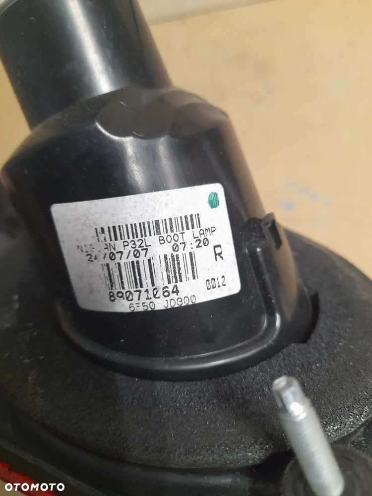 Lampa prawy tył tylna w klapę Nissan Qashqai I 89071064 - 3