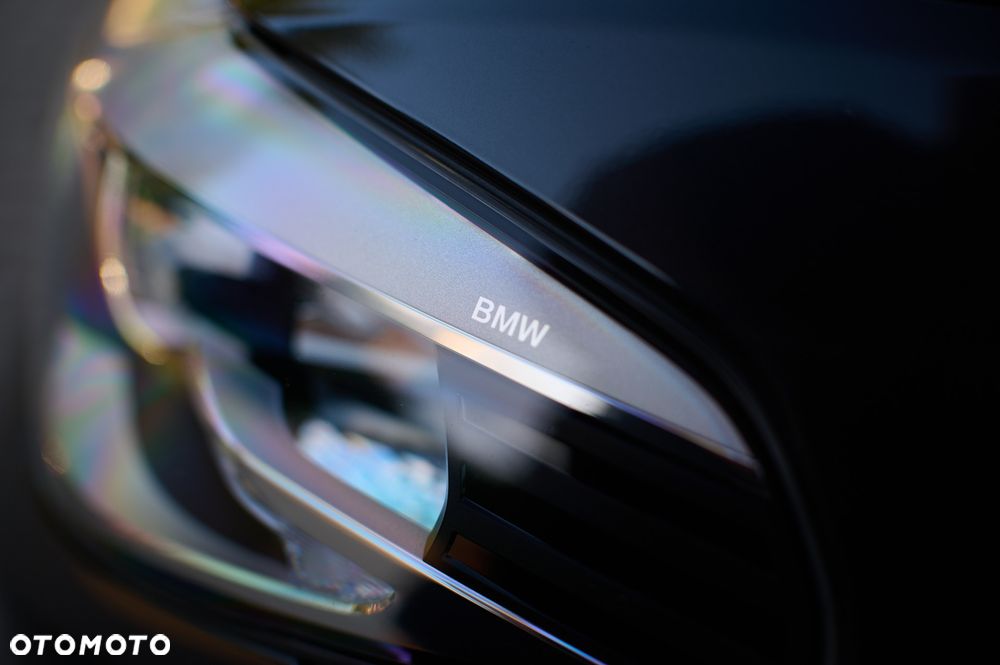 BMW Seria 5 525d Luxury Line - 23