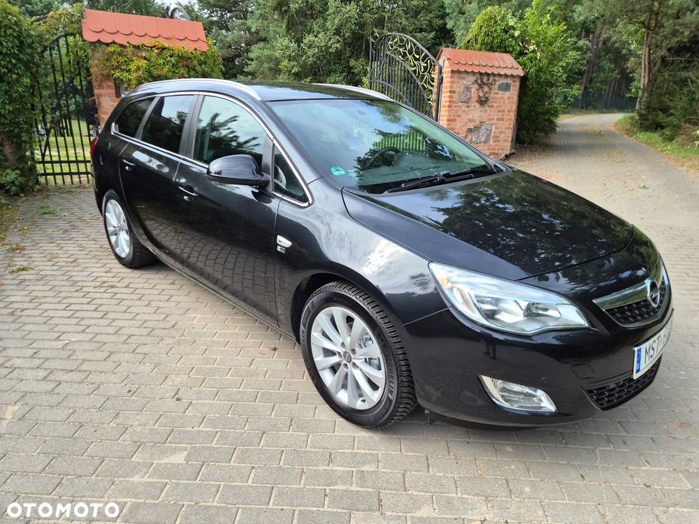 Opel Astra 1.4 T Cosmo - 2
