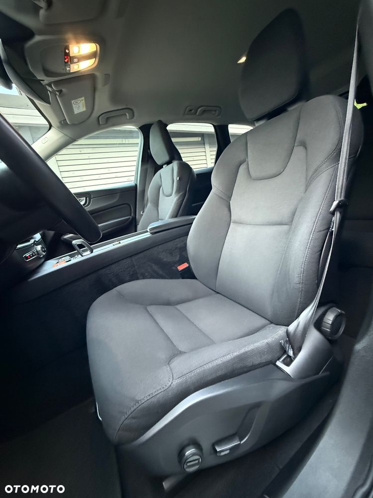 Volvo XC 60 B4 D Geartronic Momentum Pro - 7
