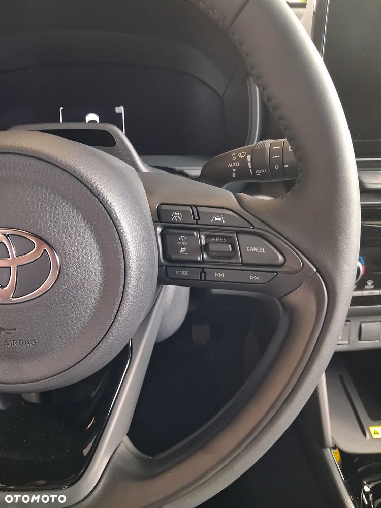 Toyota Yaris Cross - 11